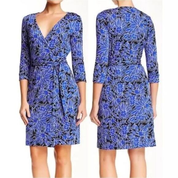 Diane Von Furstenberg Julian New 3/4 Sleeve Wrap Dress in Black & Blue Floral - Picture 10 of 11